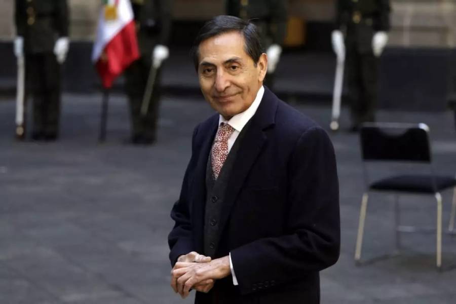 Presidenta pide ratificación de Rogelio Ramírez de la O como secretario de Hacienda