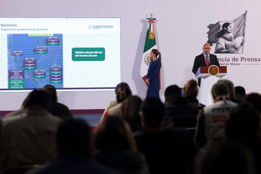 Con “Bachetón” se arreglan 44 mil 574 kilómetros de carreteras