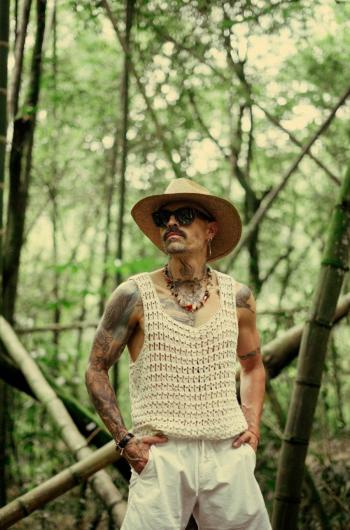 Mike Bah&iacute;a presenta su &aacute;lbum Calidosa, un homenaje a sus ra&iacute;ces en Cali