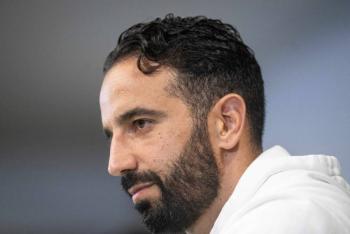 Oficial: Ruben Amorim llega al Manchester United; Van Nistelrooy se va del club