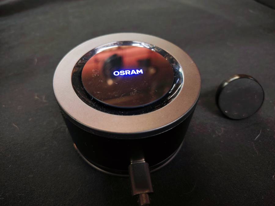 Probamos el purificador de aire AirZing Mini de OSRAM, perfecto para el auto o la oficina.