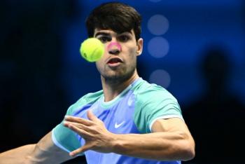 Alcaraz se reengancha al Masters con victoria contra Rublev