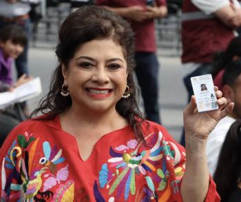 Supervisa Clara Brugada entrega de licencia permanente en m&oacute;dulo de la Magdalena Mixhuca
