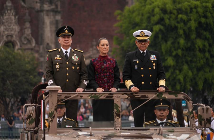 Secretario de Defensa reitera lealtad de las Fuerzas Armadas a Sheinbaum