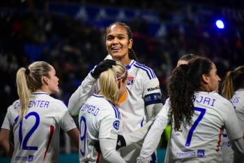 El Real Madrid gana al Twente y se asegura el pase a cuartos de Champions femenino