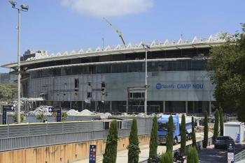 Barcelona pospone su regreso al Camp Nou hasta mediados de febrero