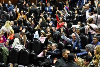 Morena y aliados aprobaron la desaparici&oacute;n de siete Organismos Aut&oacute;nomos y creaci&oacute;n de nueva Entidad Regulatoria
