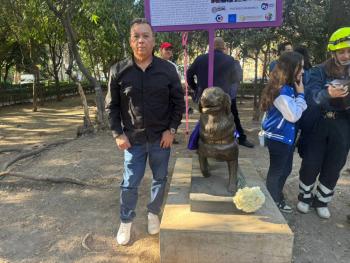 Rinden homenaje a Nalah, heroína que rescató a 17 personas
