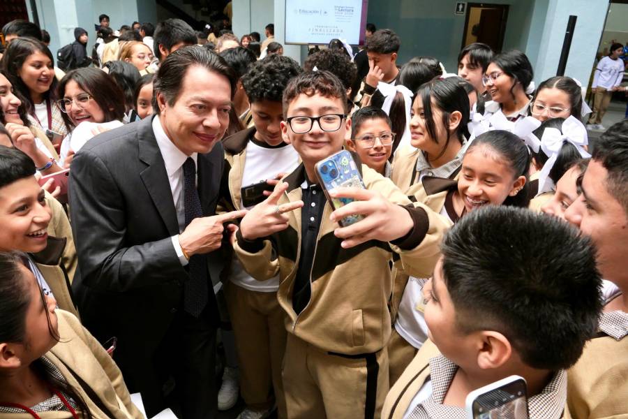 Atienden autoridades educativas llamado de Mario Delgado para sumarse al primer “Maratón por la Lectura”