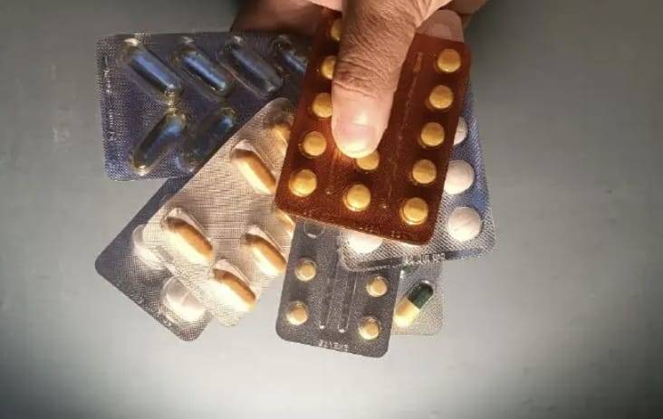 Alertan que antibióticos son necesarios en sólo 1 de cada 10 infecciones de garganta, pero en México se utilizan en 8 de cada 10 casos