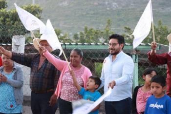 Ariadna Ayala inicia mejoramiento de caminos agr&iacute;colas de Atlixco