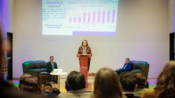 Yasm&iacute;n Esquivel destaca beneficios de la Reforma Judicial ante la Barra Nacional de Abogados