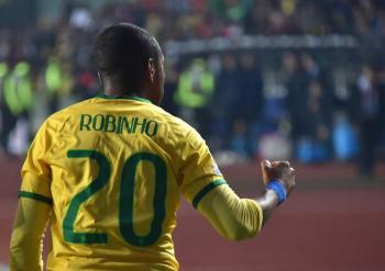 Corte suprema de Brasil rechaza pedido de libertad del exdelantero Robinho