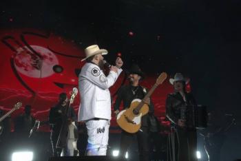 El Fantasma ofrece su primer Auditorio Nacional