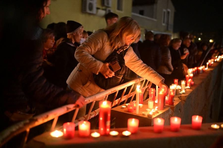 Manifestaciones conmemoran un mes de las catastr&oacute;ficas inundaciones en Espa&ntilde;a