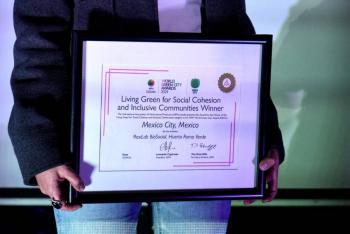 CDMX recibe el Premio World Green City 2024 por el Huerto Roma Verde