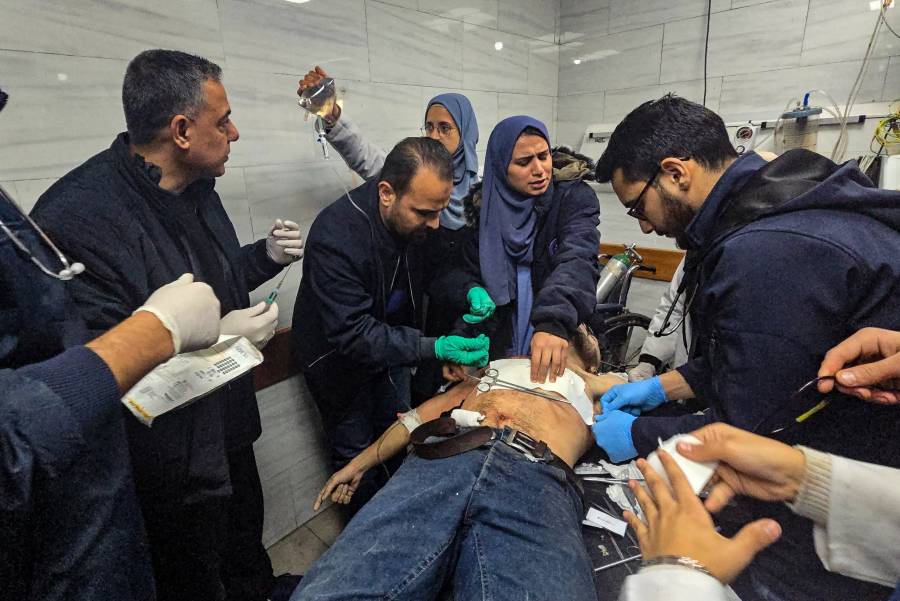 La Defensa Civil de Gaza reporta 17 muertos en un bombardeo israelí