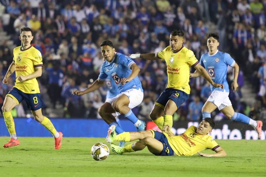 América elimina a Cruz Azul en semifinales :Escándalo por agresión a periosita