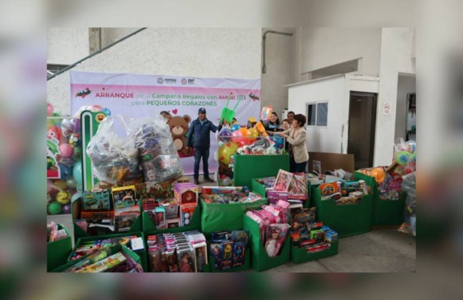 Seduvop contribuye con juguetes al programa “regalos con amor” del DIF estatal