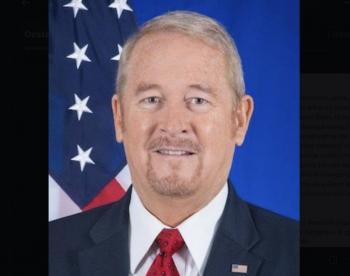Trump designa a Ronald Johnson como embajador de EEUU en M&eacute;xico