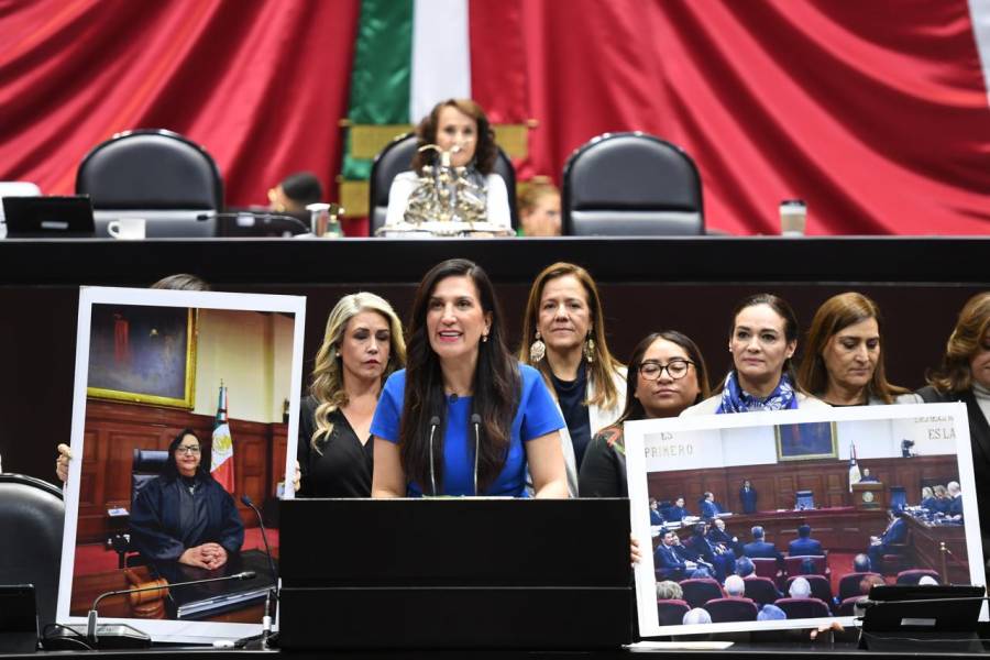 L&oacute;pez Rabad&aacute;n rinde homenaje a ministra presidenta desde tribuna en San L&aacute;zaro