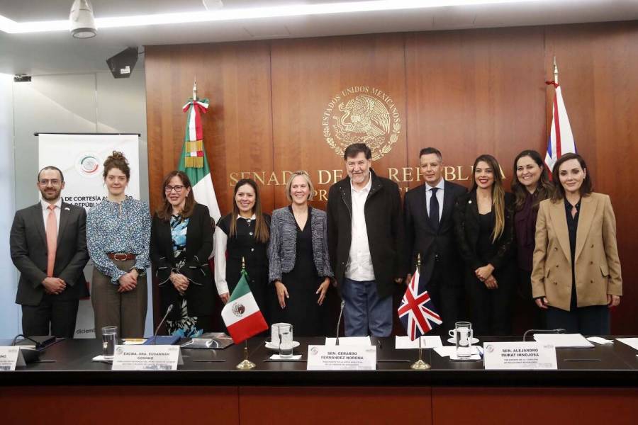 Fernández Noroña llama a avanzar en acuerdos comerciales con el Reino Unido