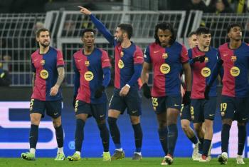 Barcelona conquista Dortmund impulsado por un providencial Ferran Torres
