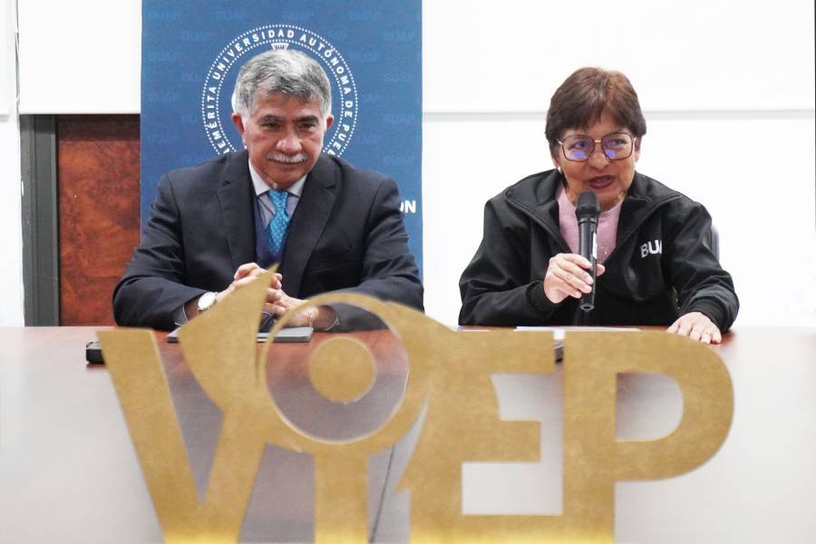 Rinden informe Consejos de Docencia e Investigaci&oacute;n y Estudios de Posgrado
