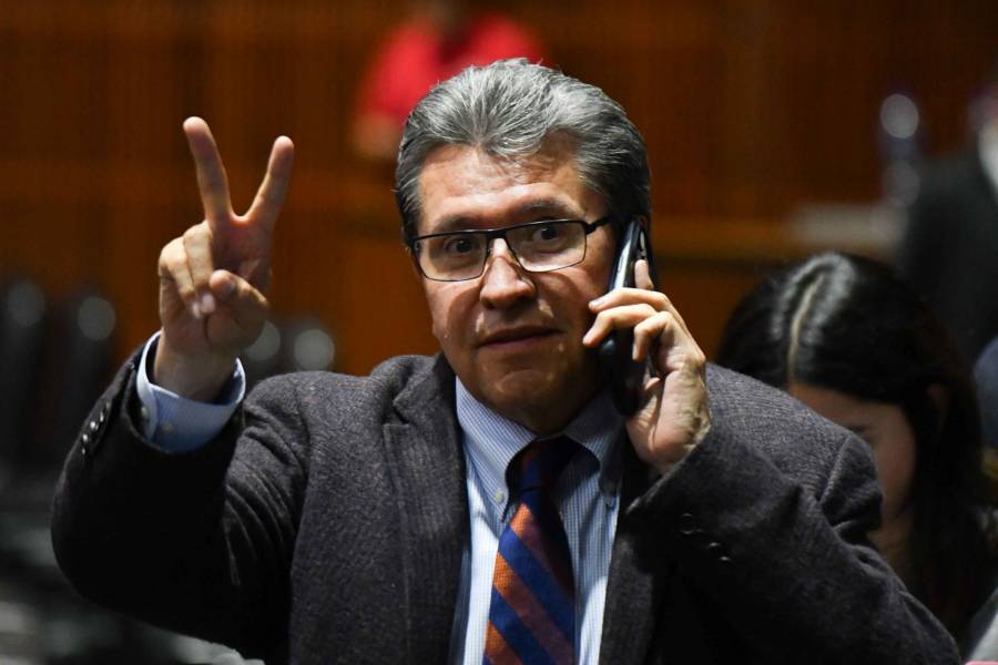 Monreal rechaza festejos tras la aprobación del PEF 2025
