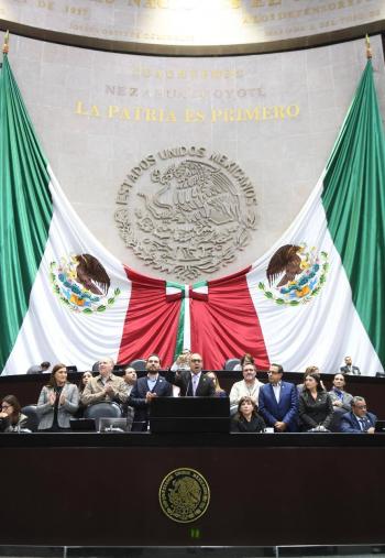 Diputado Barroso reta a Morena a recorrer hospitales y constatar si no hay fallas