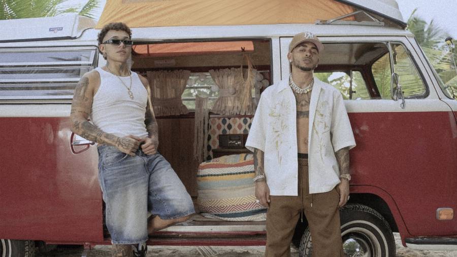Be&eacute;le y Ozuna juntos en explosivo remix de “Frente al Mar”