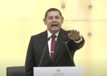Alejandro Armenta asume como gobernador de Puebla, destacando austeridad y combate a la desigualdad