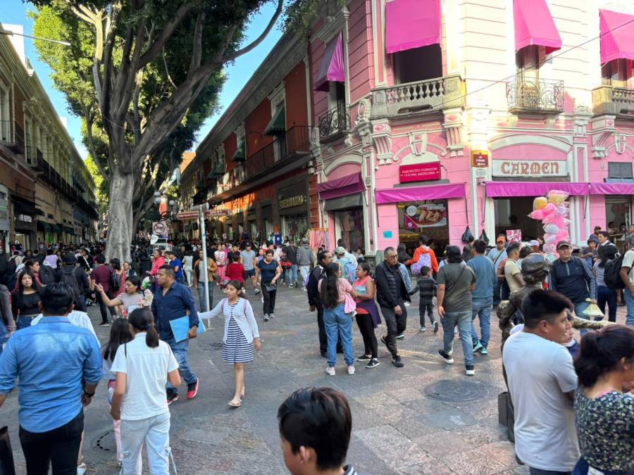 Trabaja SEGOM en disminución de comercio popular y establecimiento de horarios en el CH