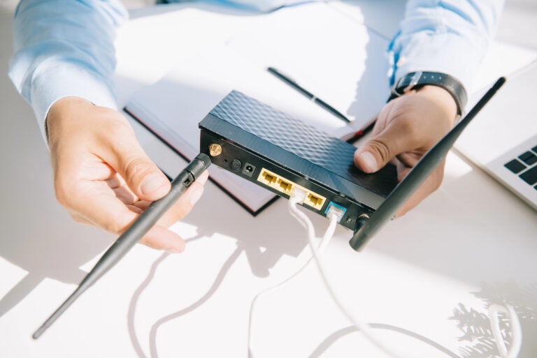 Estados Unidos evalúa prohibir los routers chinos ante el temor de un ciberataque