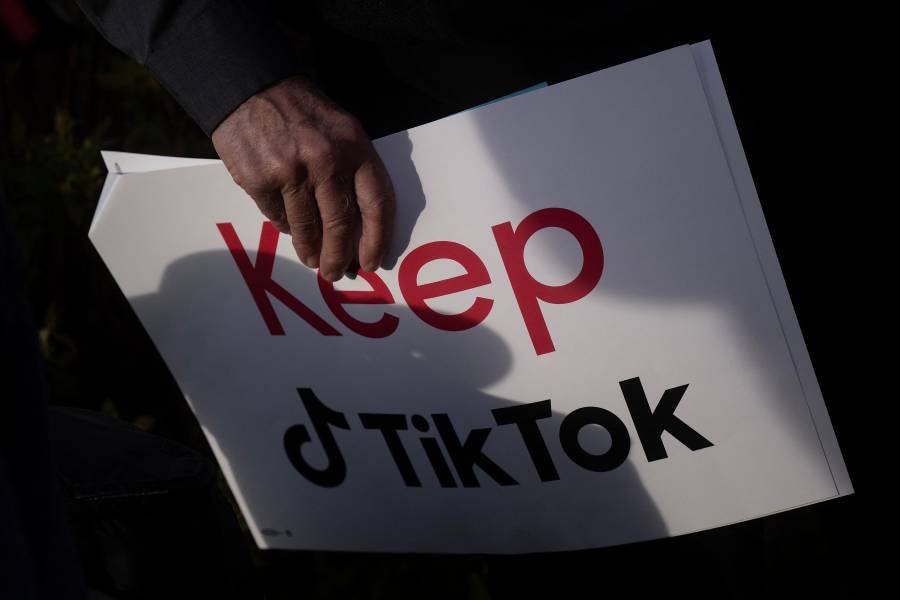 Corte Suprema de EEUU acepta examinar ley que obliga a la venta de TikTok