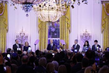 Trump advierte que uno de sus mayores oponentes podr&iacute;a estar 