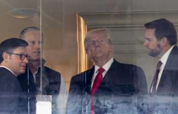 Trump se opone a un acuerdo en el Congreso para evitar par&aacute;lisis presupuestaria