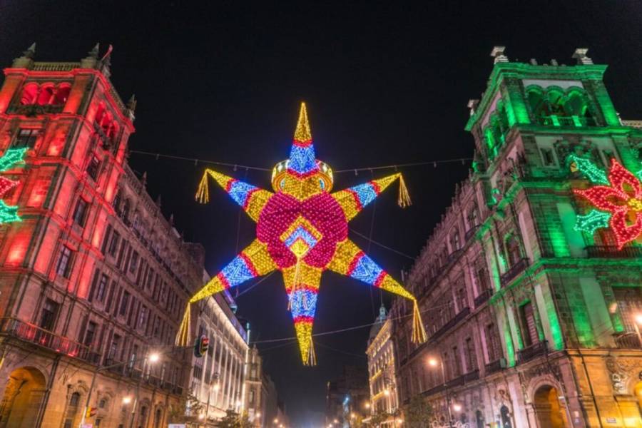 Estiman derrama económica récord en CDMX durante fiestas decembrinas
