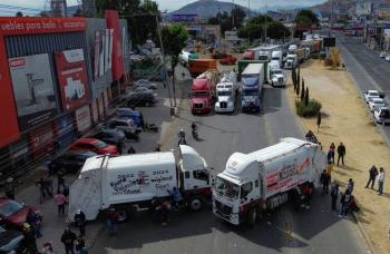 Sindicalizados de Ecatepec levantan bloqueos; Gobierno de Edomex garantiza sus pagos