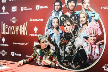 La patinadora rusa prohibida Valieva brilla en la gala sobre hielo de Mosc&uacute;