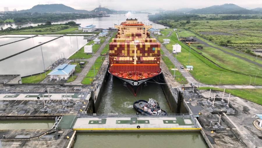 Panamá rechaza amenaza de Trump de retomar control del Canal