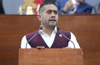 Reforma a la Ley del Infonavit defiende el derecho de un mill&oacute;n de personas a una vivienda: Arreola Mallol