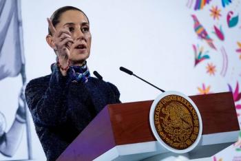 Sheinbaum asegura di&aacute;logo con trabajadores tras desaparici&oacute;n de organismos aut&oacute;nomos