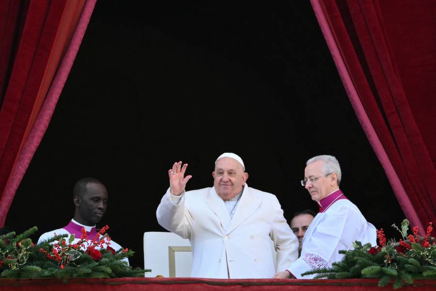El Papa pide que se silencien las armas en su llamamiento navideño