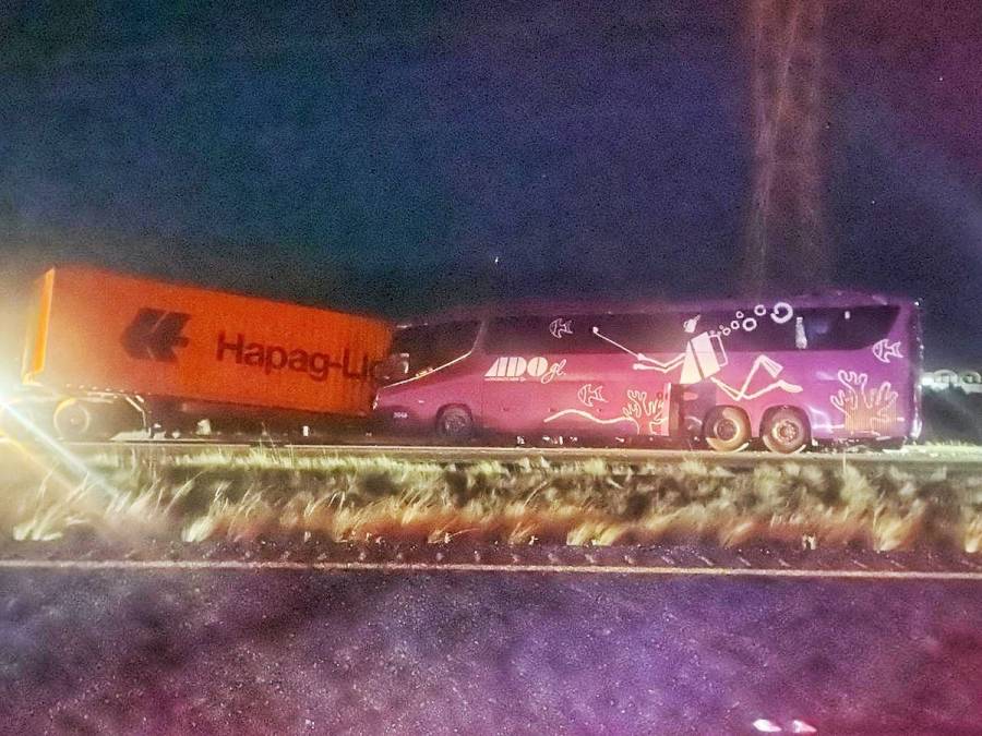 Accidente de autob&uacute;s en Veracruz, deja ocho muertos y 27 heridos