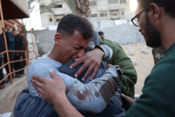 Israel confirma el fin del operativo en hospital de Gaza y que detuvo a su director