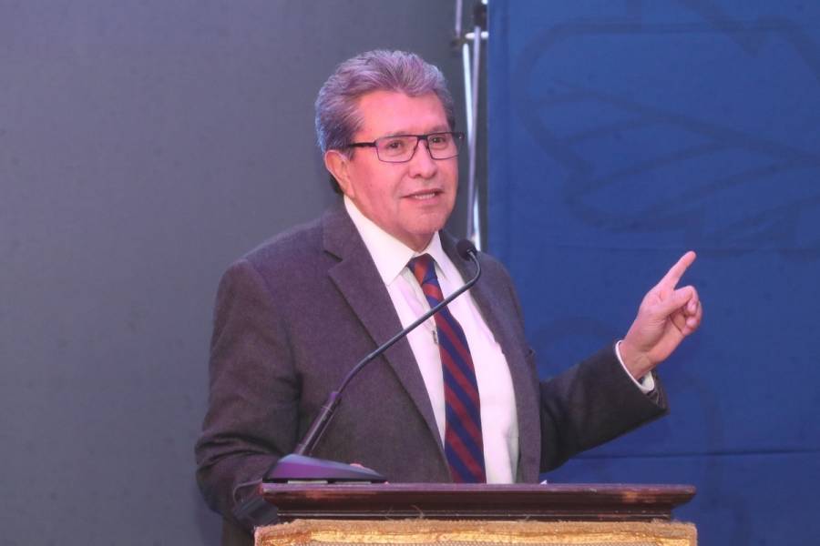 Dar trato respetuoso a migrantes en el retorno, pide Ricardo Monreal