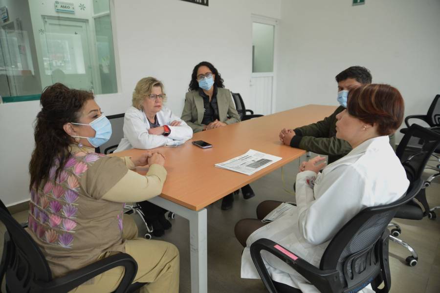Clara Brugada refuerza apoyos sociales y de salud en Parres con el programa 