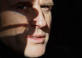 Macron dice a l&iacute;deres opositores que la 