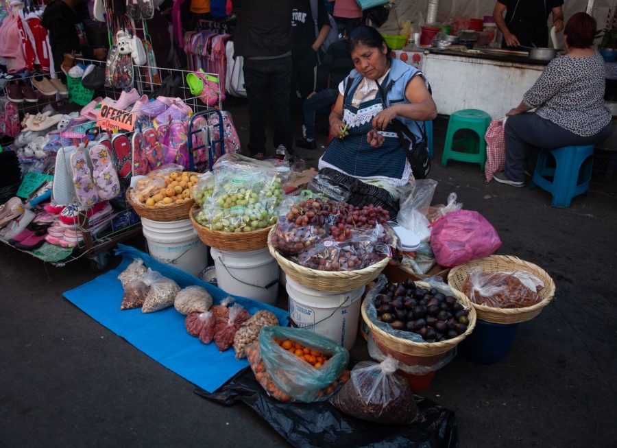 Modernizan trámites en mercados públicos de CDMX con nueva plataforma digital